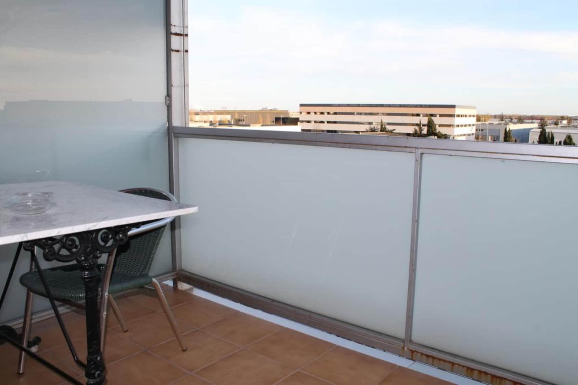 Hotel Flora Parc Castelldefels Εξωτερικό φωτογραφία